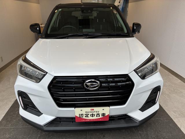 ロッキープレミアム　４ＷＤワンオーナー・４ＷＤ・７．３万Ｋ・喫煙車・ナビ・バックカメラ・パノラマモニター・ＥＴＣ・ドライブレコーダー・オートエアコン・シートヒーター・ステアリングスイッチ・クルーズコントロール・スタッドレス（北海道）の中古車