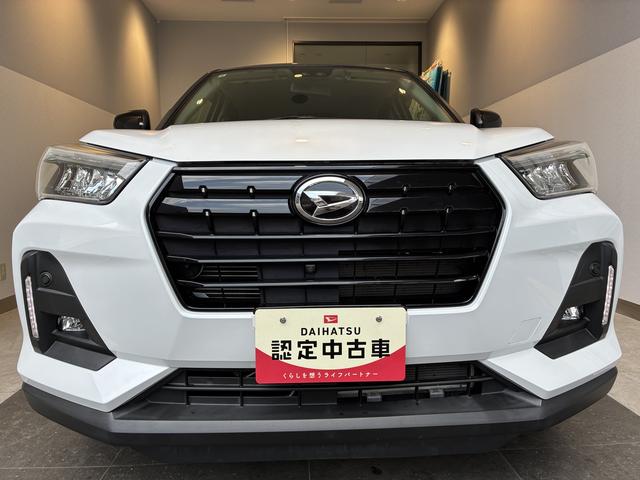 ロッキープレミアム　４ＷＤワンオーナー・４ＷＤ・７．３万Ｋ・喫煙車・ナビ・バックカメラ・パノラマモニター・ＥＴＣ・ドライブレコーダー・オートエアコン・シートヒーター・ステアリングスイッチ・クルーズコントロール・スタッドレス（北海道）の中古車