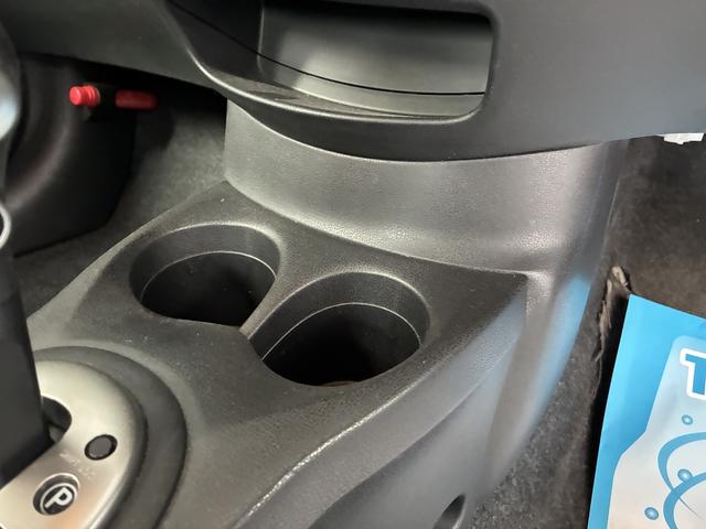 ノートＸ　ＦＯＵＲ４ＷＤ　スマートキー　記録簿　ワンオーナー　エアバッグ　エアコン　パワーステアリング　パワーウィンドウ　ＣＤ　ＡＢＳ（北海道）の中古車
