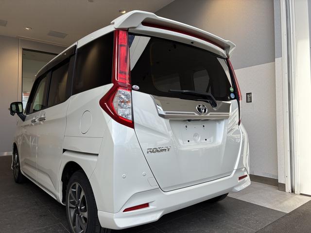 ルーミーカスタムＧ　４ＷＤワンオーナー・４ＷＤ・７．６万Ｋ・ナビ・バックカメラ・ＥＴＣ・ステアリングスイッチ・クルーズコントロール・オートエアコン・シートヒーター・シートバックテーブル・ドアバイザー・両側電動スライドドア（北海道）の中古車
