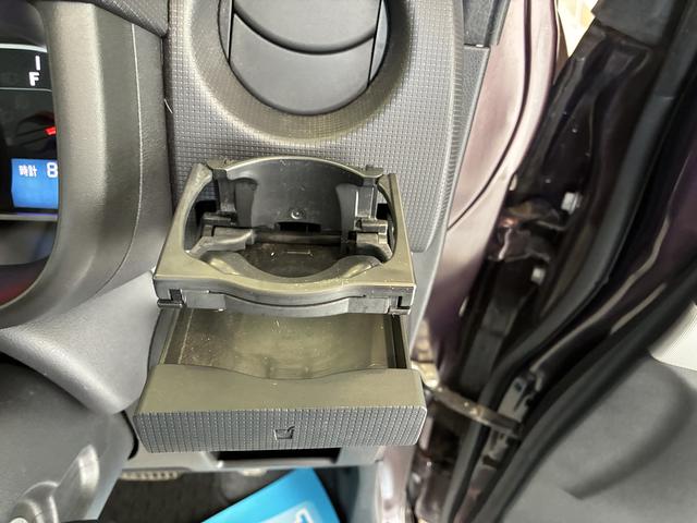 ムーヴコンテＬ　ＶＳII　４ＷＤワンオーナー・４ＷＤ・４．２万Ｋ・ＣＤチューナー・マニュアルエアコン・シートアンダートレイ・ドアバイザー・スタッドレスタイヤ・純正アルミホイール・アイドリングストップ・ヘッドライトコントロール（北海道）の中古車