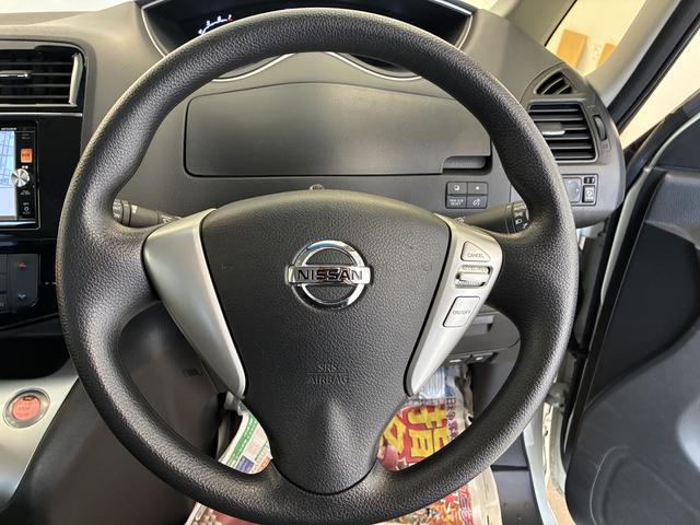 セレナ20X Vセレクション+セーフティ 4WDワンオーナー・4WD・6.2万K・ナビ・バックカメラ・アラウンドビューモニター・ETC・オートエアコン・両側電動スライドドア・クルーズコントロール・ドアサンシェード・スタッドレスタイヤ・ドアバイザー(北海道)の中古車