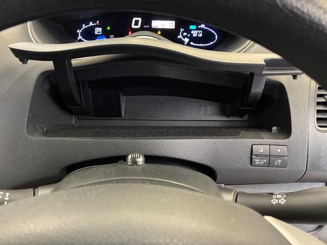 セレナ20X Vセレクション+セーフティ 4WDワンオーナー・4WD・6.2万K・ナビ・バックカメラ・アラウンドビューモニター・ETC・オートエアコン・両側電動スライドドア・クルーズコントロール・ドアサンシェード・スタッドレスタイヤ・ドアバイザー(北海道)の中古車