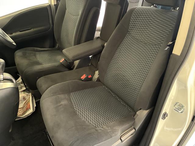 セレナ20X Vセレクション+セーフティ 4WDワンオーナー・4WD・6.2万K・ナビ・バックカメラ・アラウンドビューモニター・ETC・オートエアコン・両側電動スライドドア・クルーズコントロール・ドアサンシェード・スタッドレスタイヤ・ドアバイザー(北海道)の中古車