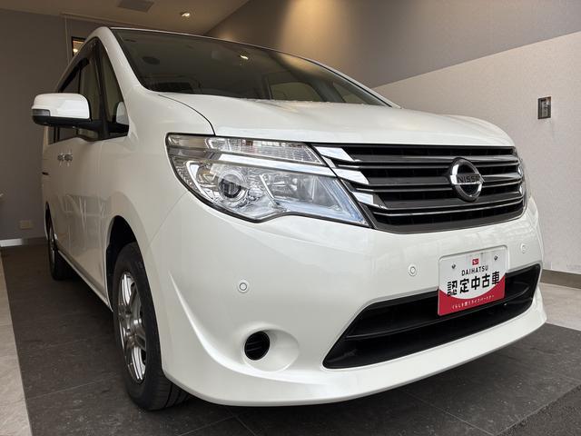 セレナ20X Vセレクション+セーフティ 4WDワンオーナー・4WD・6.2万K・ナビ・バックカメラ・アラウンドビューモニター・ETC・オートエアコン・両側電動スライドドア・クルーズコントロール・ドアサンシェード・スタッドレスタイヤ・ドアバイザー(北海道)の中古車