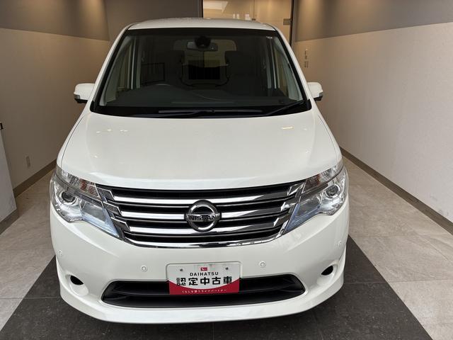 セレナ20X Vセレクション+セーフティ 4WDワンオーナー・4WD・6.2万K・ナビ・バックカメラ・アラウンドビューモニター・ETC・オートエアコン・両側電動スライドドア・クルーズコントロール・ドアサンシェード・スタッドレスタイヤ・ドアバイザー(北海道)の中古車