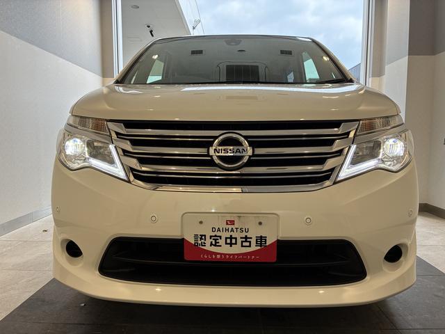 セレナ20X Vセレクション+セーフティ 4WDワンオーナー・4WD・6.2万K・ナビ・バックカメラ・アラウンドビューモニター・ETC・オートエアコン・両側電動スライドドア・クルーズコントロール・ドアサンシェード・スタッドレスタイヤ・ドアバイザー(北海道)の中古車