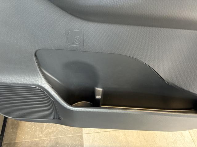 トールカスタムG 4WDワンオーナー・4WD・4.8万K・ディスプレイオーディオ・パノラマモニター・ステアリングスイッチ・クルーズコントロール・ETC・ドライブレコーダー・オートエアコン・シートバックテーブル・スタッドレス(北海道)の中古車