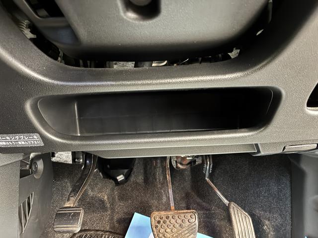 ムーヴカスタム　ＲＳ　４ＷＤワンオーナー・４ＷＤ・６．７万Ｋ・ナビ・バックカメラ・ＥＴＣ・オートエアコン・ステアリングスイッチ・シートアンダートレイ・ドアバイザー・電子カードキー・純正アルミホイール・エンジンスターター（北海道）の中古車