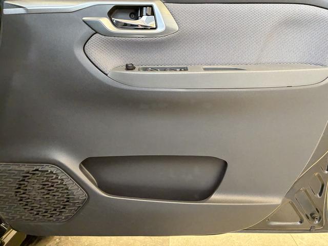 ムーヴカスタム　ＲＳ　４ＷＤワンオーナー・４ＷＤ・６．７万Ｋ・ナビ・バックカメラ・ＥＴＣ・オートエアコン・ステアリングスイッチ・シートアンダートレイ・ドアバイザー・電子カードキー・純正アルミホイール・エンジンスターター（北海道）の中古車