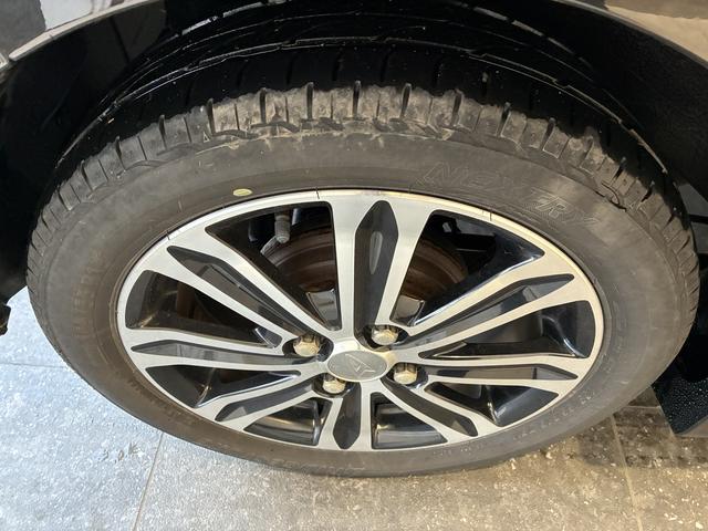 ムーヴカスタム　ＲＳ　４ＷＤワンオーナー・４ＷＤ・６．７万Ｋ・ナビ・バックカメラ・ＥＴＣ・オートエアコン・ステアリングスイッチ・シートアンダートレイ・ドアバイザー・電子カードキー・純正アルミホイール・エンジンスターター（北海道）の中古車