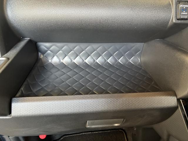 タントカスタムXスタイルセレクション 4WDワンオーナー・4WD・2.4万K・ナビ・ETC・ドライブレコーダー・ステアリングスイッチ・オートエアコン・シートバックテーブル・ドアサンシェード・スタッドレスタイヤ・スマートアシスト・電子カードキー(北海道)の中古車