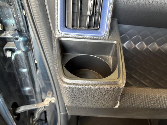 タントカスタムXスタイルセレクション 4WDワンオーナー・4WD・2.4万K・ナビ・ETC・ドライブレコーダー・ステアリングスイッチ・オートエアコン・シートバックテーブル・ドアサンシェード・スタッドレスタイヤ・スマートアシスト・電子カードキー(北海道)の中古車