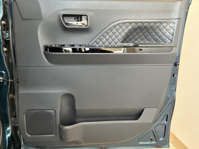 タントカスタムXスタイルセレクション 4WDワンオーナー・4WD・2.4万K・ナビ・ETC・ドライブレコーダー・ステアリングスイッチ・オートエアコン・シートバックテーブル・ドアサンシェード・スタッドレスタイヤ・スマートアシスト・電子カードキー(北海道)の中古車