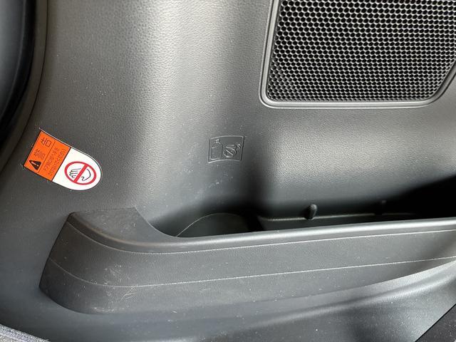 タントカスタムXスタイルセレクション 4WDワンオーナー・4WD・2.4万K・ナビ・ETC・ドライブレコーダー・ステアリングスイッチ・オートエアコン・シートバックテーブル・ドアサンシェード・スタッドレスタイヤ・スマートアシスト・電子カードキー(北海道)の中古車