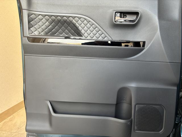 タントカスタムXスタイルセレクション 4WDワンオーナー・4WD・2.4万K・ナビ・ETC・ドライブレコーダー・ステアリングスイッチ・オートエアコン・シートバックテーブル・ドアサンシェード・スタッドレスタイヤ・スマートアシスト・電子カードキー(北海道)の中古車