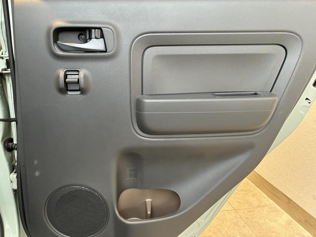 ミラトコットＸ　ＳＡIII　４ＷＤワンオーナー・４ＷＤ・１．７万Ｋ・ナビ・バックカメラ・ステアリングスイッチ・マニュアルエアコン・ドアバイザー・スタッドレスタイヤ・横滑り防止・スマートアシスト搭載車・ヘッドライトコントロール　フルセグ（北海道）の中古車