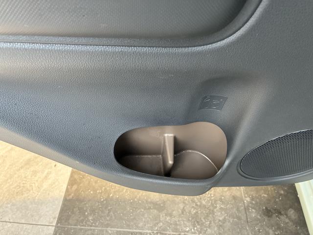 ミラトコットＸ　ＳＡIII　４ＷＤワンオーナー・４ＷＤ・１．７万Ｋ・ナビ・バックカメラ・ステアリングスイッチ・マニュアルエアコン・ドアバイザー・スタッドレスタイヤ・横滑り防止・スマートアシスト搭載車・ヘッドライトコントロール　フルセグ（北海道）の中古車