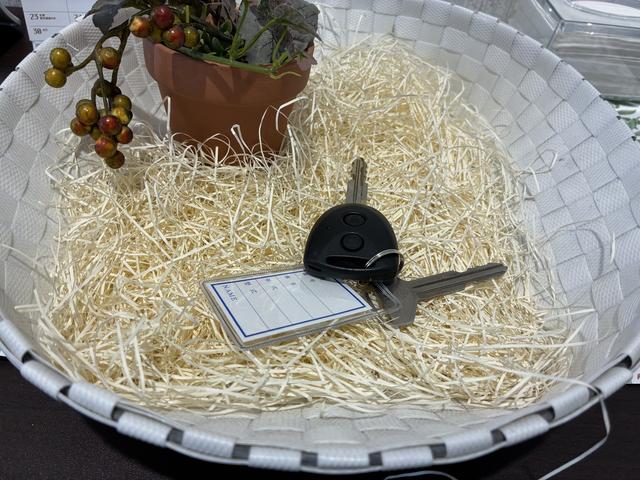 ミライースＬ　ＳＡIII　４ＷＤワンオーナー・４ＷＤ・１．１万Ｋ・ＣＤチューナー・マニュアルエアコン・ドアバイザー・スタッドレスタイヤ・キーレスエントリー・横滑り防止・ヘッドライトコントロール・衝突回避支援システム・スマートアシスト（北海道）の中古車