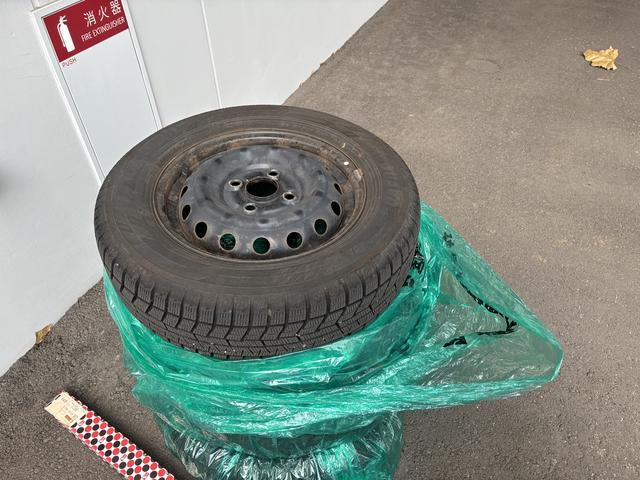 ミライースＬ　ＳＡIII　４ＷＤワンオーナー・４ＷＤ・１．１万Ｋ・ＣＤチューナー・マニュアルエアコン・ドアバイザー・スタッドレスタイヤ・キーレスエントリー・横滑り防止・ヘッドライトコントロール・衝突回避支援システム・スマートアシスト（北海道）の中古車