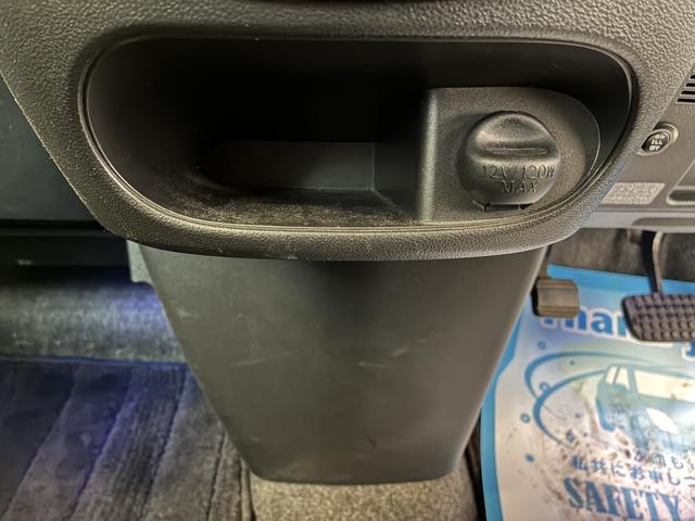 タントカスタムRS トップエディションSA 4WDワンオーナー・4WD・9.2万K・ナビ・バックカメラ・ステアリングスイッチ・オートエアコン・両側電動スライドドア・ドアバイザー・スタッドレスタイヤ・電子カードキー・エンジンスターター・電動格納ミラー(北海道)の中古車