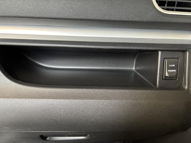 タントカスタムRS トップエディションSA 4WDワンオーナー・4WD・9.2万K・ナビ・バックカメラ・ステアリングスイッチ・オートエアコン・両側電動スライドドア・ドアバイザー・スタッドレスタイヤ・電子カードキー・エンジンスターター・電動格納ミラー(北海道)の中古車