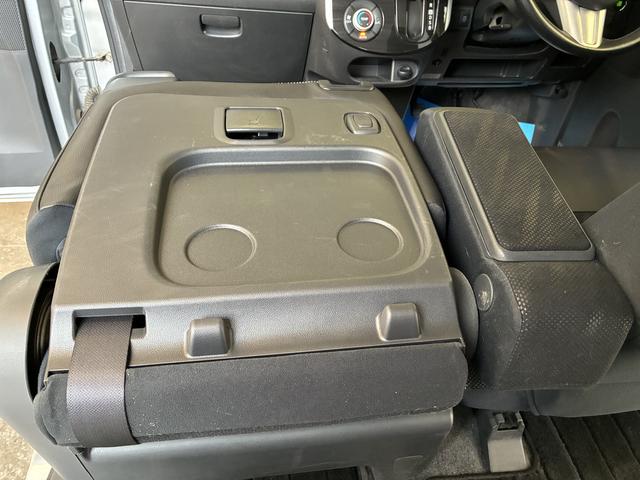 タントカスタムRS トップエディションSA 4WDワンオーナー・4WD・9.2万K・ナビ・バックカメラ・ステアリングスイッチ・オートエアコン・両側電動スライドドア・ドアバイザー・スタッドレスタイヤ・電子カードキー・エンジンスターター・電動格納ミラー(北海道)の中古車