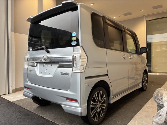 タントカスタムRS トップエディションSA 4WDワンオーナー・4WD・9.2万K・ナビ・バックカメラ・ステアリングスイッチ・オートエアコン・両側電動スライドドア・ドアバイザー・スタッドレスタイヤ・電子カードキー・エンジンスターター・電動格納ミラー(北海道)の中古車