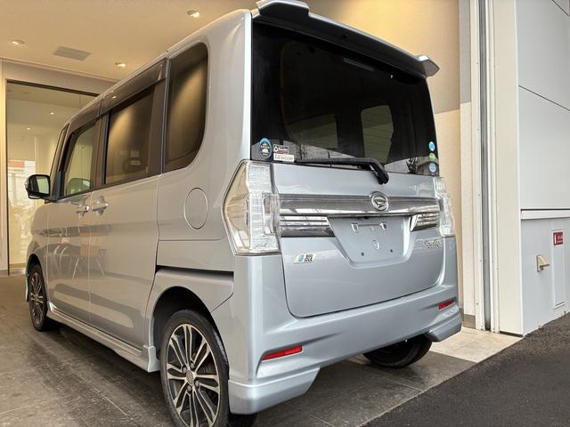 タントカスタムRS トップエディションSA 4WDワンオーナー・4WD・9.2万K・ナビ・バックカメラ・ステアリングスイッチ・オートエアコン・両側電動スライドドア・ドアバイザー・スタッドレスタイヤ・電子カードキー・エンジンスターター・電動格納ミラー(北海道)の中古車