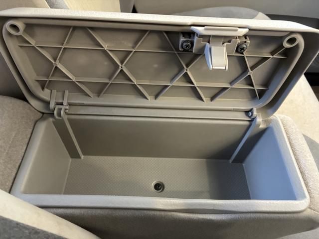 キャストスタイルＧ　ＳＡII　４ＷＤワンオーナー・４ＷＤ・５．４Ｋ・ナビ・バックカメラ・ステアリングスイッチ・オートエアコン・スマートアシスト搭載車・スタッドレスタイヤ・ドアバイザー・電子カードキー・シートアンダートレイ・アルミホイール（北海道）の中古車