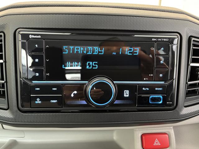 ミライースＸ　リミテッドＳＡIII　４ＷＤワンオーナー・４ＷＤ・０．６万Ｋ・ＣＤチューナー・マニュアルエアコン・パーキングセンサー・横滑り防止・アイドリングストップ・ヘッドライトコントロール・衝突回避支援システム・オートハイビーム・スマアシ（北海道）の中古車