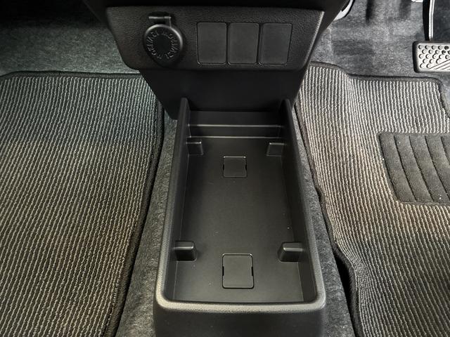 ミライースＸ　リミテッドＳＡIII　４ＷＤワンオーナー・４ＷＤ・０．６万Ｋ・ＣＤチューナー・マニュアルエアコン・パーキングセンサー・横滑り防止・アイドリングストップ・ヘッドライトコントロール・衝突回避支援システム・オートハイビーム・スマアシ（北海道）の中古車