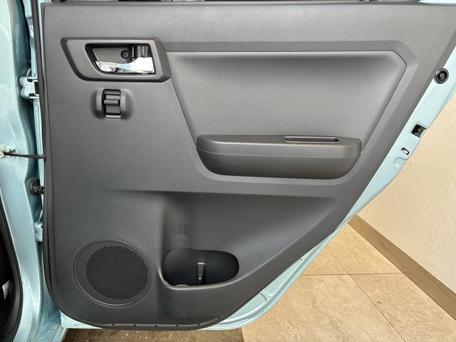 ミライースＸ　リミテッドＳＡIII　４ＷＤワンオーナー・４ＷＤ・０．６万Ｋ・ＣＤチューナー・マニュアルエアコン・パーキングセンサー・横滑り防止・アイドリングストップ・ヘッドライトコントロール・衝突回避支援システム・オートハイビーム・スマアシ（北海道）の中古車