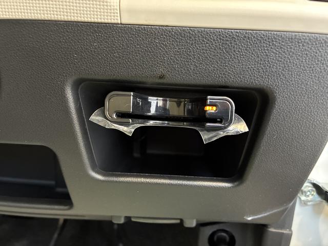 ムーヴキャンバスXリミテッドメイクアップ SAII 4WDワンオーナー・4WD・5.8万K・ナビ・パノラマモニター・ETC・ステアリングスイッチ・オートエアコン・両側電動スライドドア・置きラクボックス・シートアンダートレイ・電子カードキー・スマートアシスト(北海道)の中古車