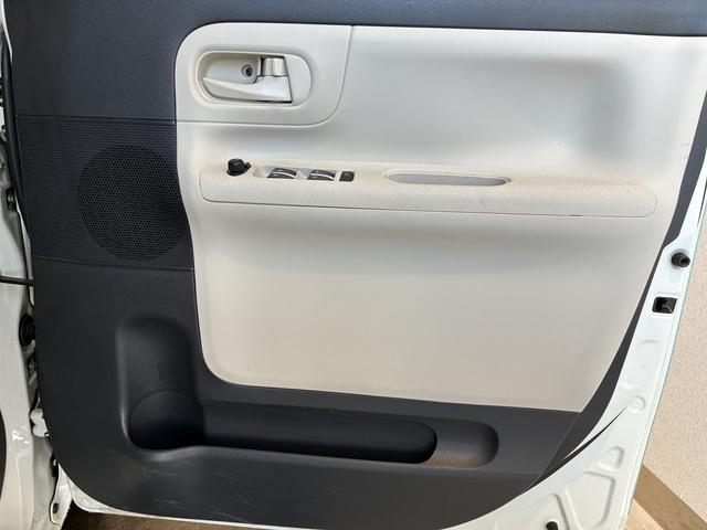 ムーヴキャンバスXリミテッドメイクアップ SAII 4WDワンオーナー・4WD・5.8万K・ナビ・パノラマモニター・ETC・ステアリングスイッチ・オートエアコン・両側電動スライドドア・置きラクボックス・シートアンダートレイ・電子カードキー・スマートアシスト(北海道)の中古車