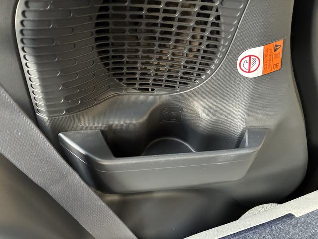 ムーヴキャンバスXリミテッドメイクアップ SAII 4WDワンオーナー・4WD・5.8万K・ナビ・パノラマモニター・ETC・ステアリングスイッチ・オートエアコン・両側電動スライドドア・置きラクボックス・シートアンダートレイ・電子カードキー・スマートアシスト(北海道)の中古車