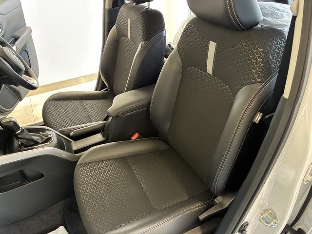 ロッキープレミアム　４ＷＤワンオーナー・４ＷＤ・２．０万Ｋ・ナビ・パノラマモニター・ドライブレコーダー・ステアリングスイッチ・クルーズコントロール・オートエアコン・シートアンダートレイ・電子カードキー・スマートアシスト搭載車（北海道）の中古車