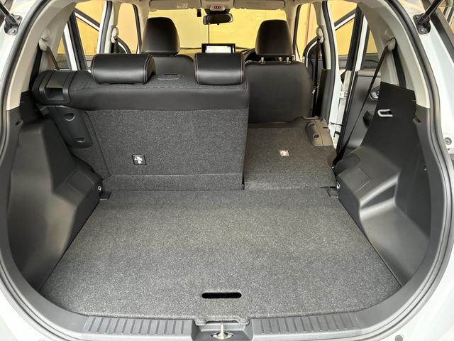 ロッキープレミアム　４ＷＤワンオーナー・４ＷＤ・２．０万Ｋ・ナビ・パノラマモニター・ドライブレコーダー・ステアリングスイッチ・クルーズコントロール・オートエアコン・シートアンダートレイ・電子カードキー・スマートアシスト搭載車（北海道）の中古車