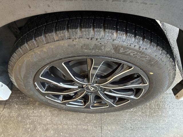 ロッキープレミアム　４ＷＤワンオーナー・４ＷＤ・２．０万Ｋ・ナビ・パノラマモニター・ドライブレコーダー・ステアリングスイッチ・クルーズコントロール・オートエアコン・シートアンダートレイ・電子カードキー・スマートアシスト搭載車（北海道）の中古車