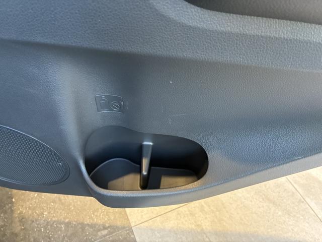 ミライースＬ　ＳＡIII　４ＷＤワンオーナー・４ＷＤ・３．２万Ｋ・ＣＤチューナー・マニュアルエアコン・横滑り防止・ヘッドライトコントロール・衝突回避支援システム・オートハイビーム・コーナーセンサー・スマートアシスト搭載車・キーレス（北海道）の中古車