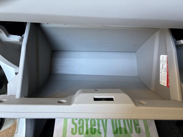 ミライースＸ　ＳＡIII　４ＷＤワンオーナー・４ＷＤ・３．４万Ｋ・ＣＤチューナー・マニュアルエアコン・コーナーセンサー・オートハイビーム・ドアバイザー・スタッドレスタイヤ・フルホイールキャップ・キーレス・スマートアシスト搭載車（北海道）の中古車