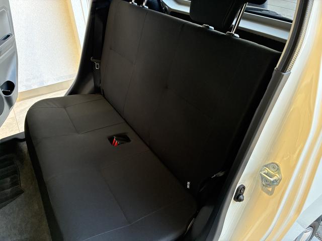 ミライースＸ　ＳＡIII　４ＷＤワンオーナー・４ＷＤ・３．４万Ｋ・ＣＤチューナー・マニュアルエアコン・コーナーセンサー・オートハイビーム・ドアバイザー・スタッドレスタイヤ・フルホイールキャップ・キーレス・スマートアシスト搭載車（北海道）の中古車