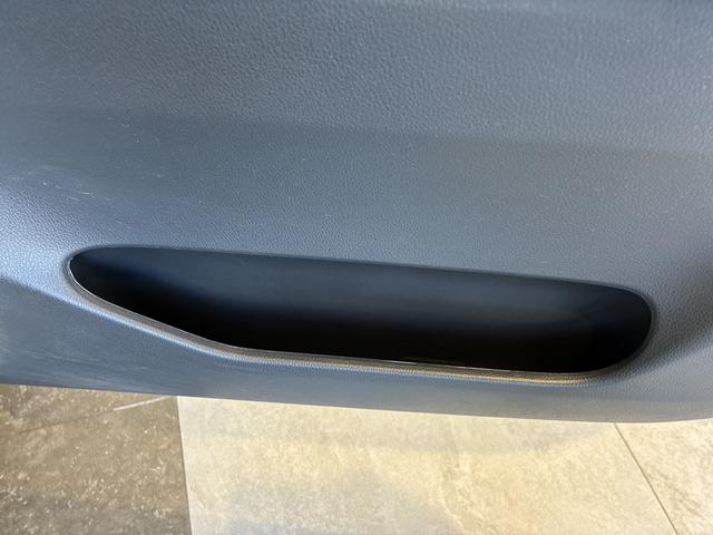 ミライースＸ　ＳＡIII　４ＷＤワンオーナー・４ＷＤ・３．４万Ｋ・ＣＤチューナー・マニュアルエアコン・コーナーセンサー・オートハイビーム・ドアバイザー・スタッドレスタイヤ・フルホイールキャップ・キーレス・スマートアシスト搭載車（北海道）の中古車