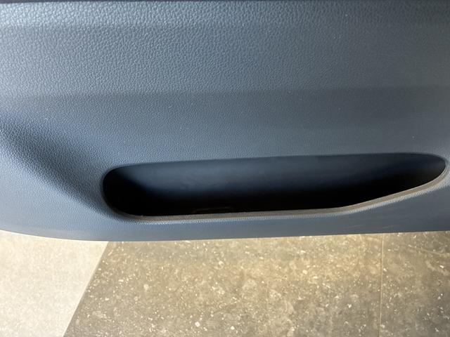 ミライースＸ　ＳＡIII　４ＷＤワンオーナー・４ＷＤ・３．４万Ｋ・ＣＤチューナー・マニュアルエアコン・コーナーセンサー・オートハイビーム・ドアバイザー・スタッドレスタイヤ・フルホイールキャップ・キーレス・スマートアシスト搭載車（北海道）の中古車