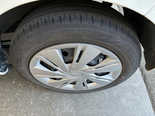 ミライースＸ　ＳＡIII　４ＷＤワンオーナー・４ＷＤ・３．４万Ｋ・ＣＤチューナー・マニュアルエアコン・コーナーセンサー・オートハイビーム・ドアバイザー・スタッドレスタイヤ・フルホイールキャップ・キーレス・スマートアシスト搭載車（北海道）の中古車