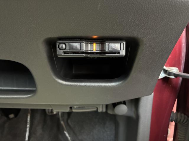 ムーヴカスタム　Ｘリミテッド　ＳＡIII　４ＷＤ４ＷＤ・７．７万Ｋ・ディスプレイオーディオ・バックカメラ・ＥＴＣ・ステアリングスイッチ・オートエアコン・シートヒーター・シートアンダートレイ・スタッドレスタイヤ・電子カードキー・スマートアシスト搭載車（北海道）の中古車