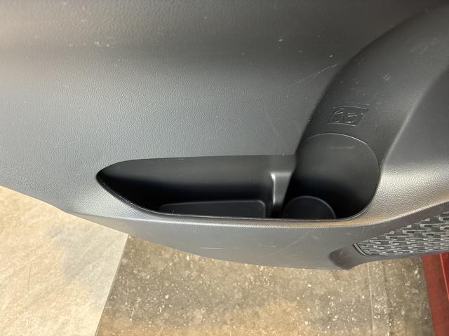 ムーヴカスタム　Ｘリミテッド　ＳＡIII　４ＷＤ４ＷＤ・７．７万Ｋ・ディスプレイオーディオ・バックカメラ・ＥＴＣ・ステアリングスイッチ・オートエアコン・シートヒーター・シートアンダートレイ・スタッドレスタイヤ・電子カードキー・スマートアシスト搭載車（北海道）の中古車