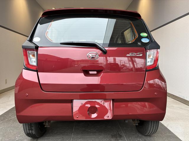 ミライースL SAIII 4WDワンオーナー・4WD・3.1万K・CDチューナー・マニュアルエアコン・センターフロアトレイ・横滑り防止・ヘッドライトコントロール・衝突被害軽減システム・コーナーセンサー・オートハイビーム・キーレス(北海道)の中古車