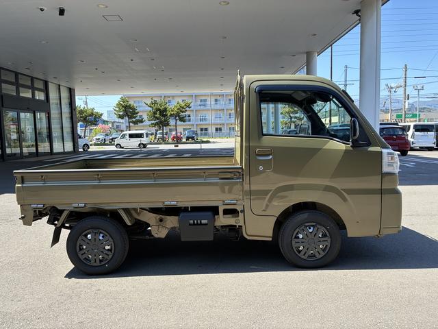 ハイゼットトラックスタンダード　４ＷＤワンオーナー・電子制御式４ＷＤ・２３０Ｋ・ラジオチューナー・マニュアルエアコン・横滑り防止・アイドリングストップ・ヘッドライトコントロール・衝突被害軽減システム・コーナーセンサー・スマートアシスト（北海道）の中古車