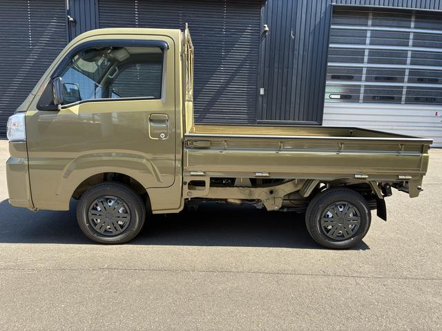 ハイゼットトラックスタンダード　４ＷＤワンオーナー・電子制御式４ＷＤ・２３０Ｋ・ラジオチューナー・マニュアルエアコン・横滑り防止・アイドリングストップ・ヘッドライトコントロール・衝突被害軽減システム・コーナーセンサー・スマートアシスト（北海道）の中古車